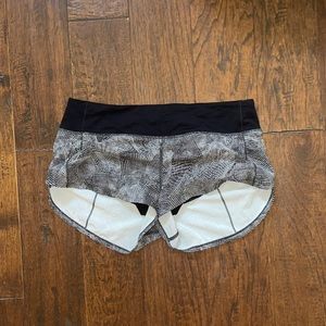 Lulu shorts